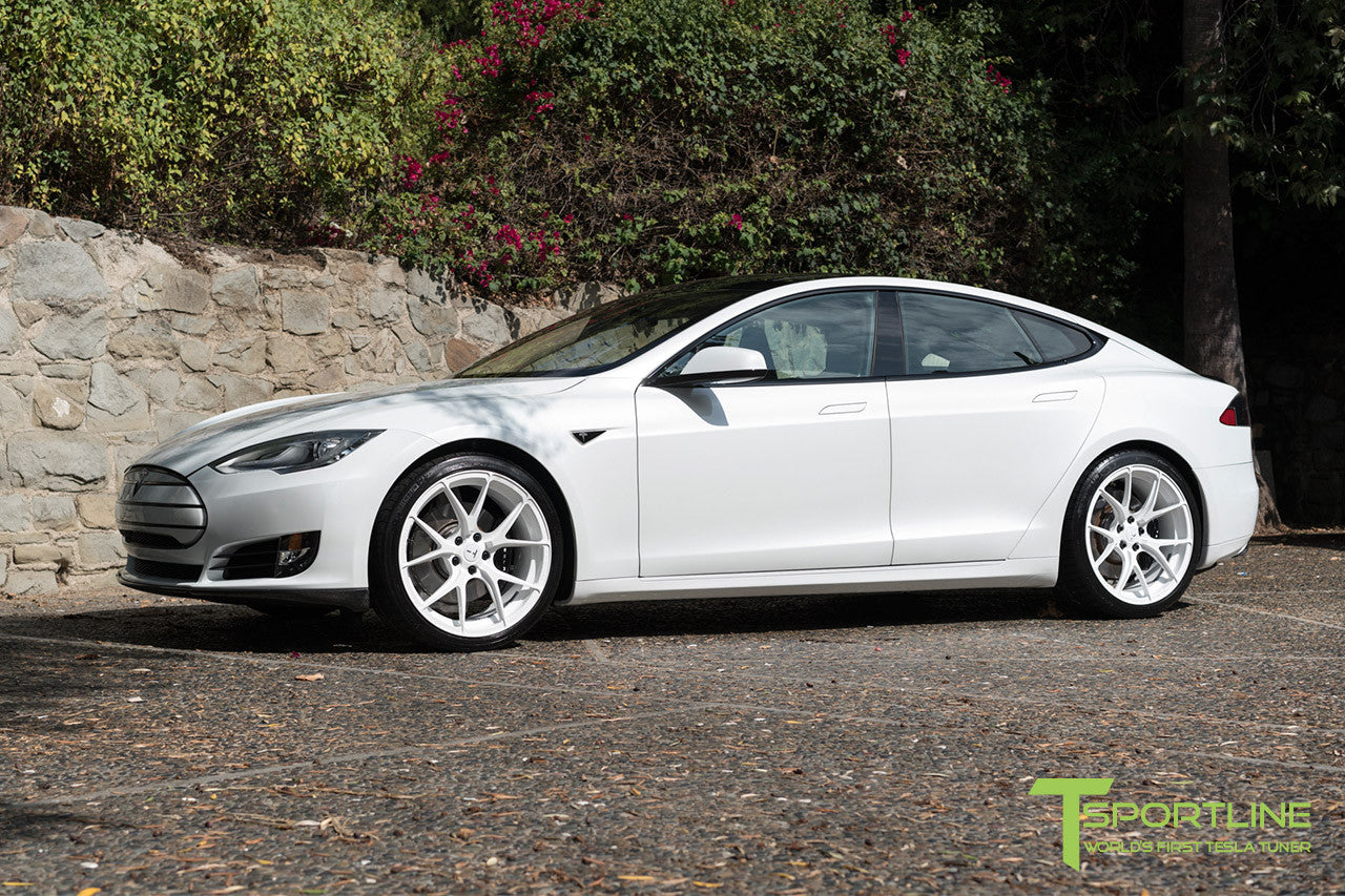White Tesla Model S 1.0 with Bright White 21 inch TS115 Forged Wheels 4