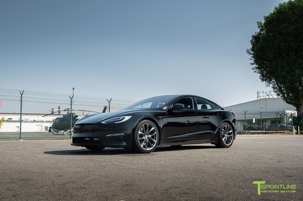 Black Tesla Model S Long Range & Plaid with Space Gray 20" TSS Tesla Aftermarket Wheels