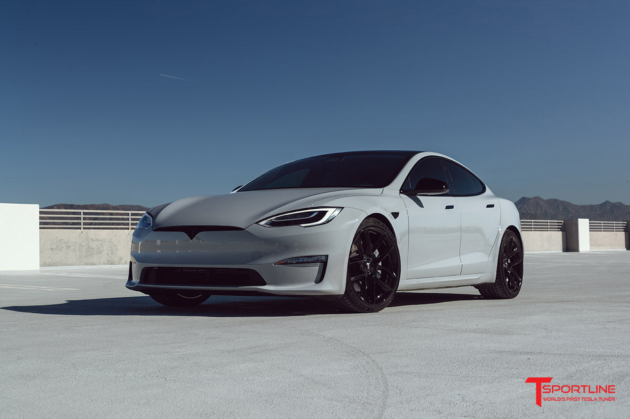 Inozetek Chalk Gray Tesla Model S with 21" TSSF Forged Tesla Wheels