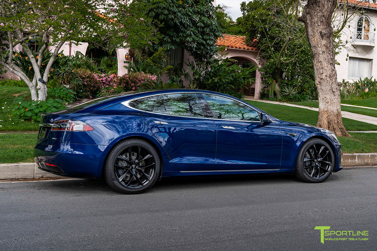 Deep Blue Metallic Tesla Model S with 20" TSS Flow Forged Wheels in Gloss Black by T Sportline
