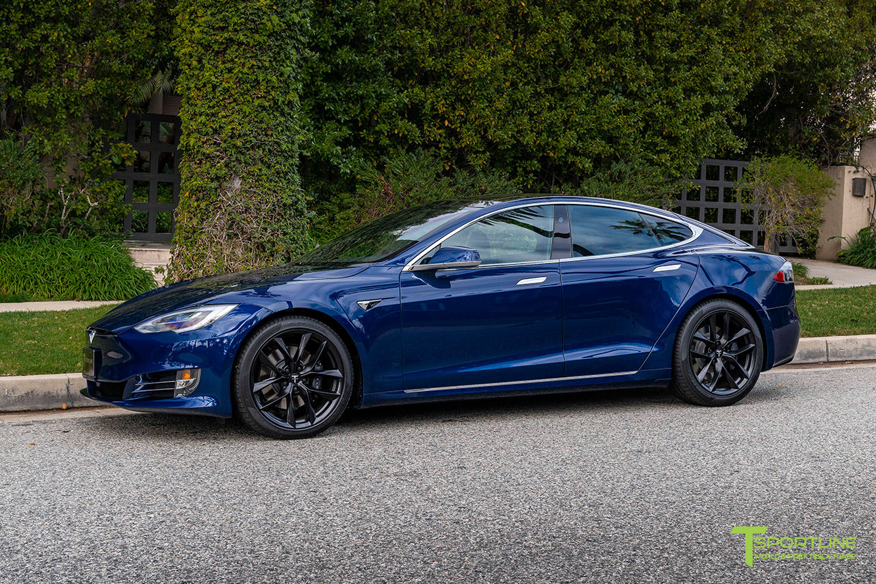 Deep Blue Metallic Tesla Model S with 20" TSS Flow Forged Wheels in Matte Black by T Sportline