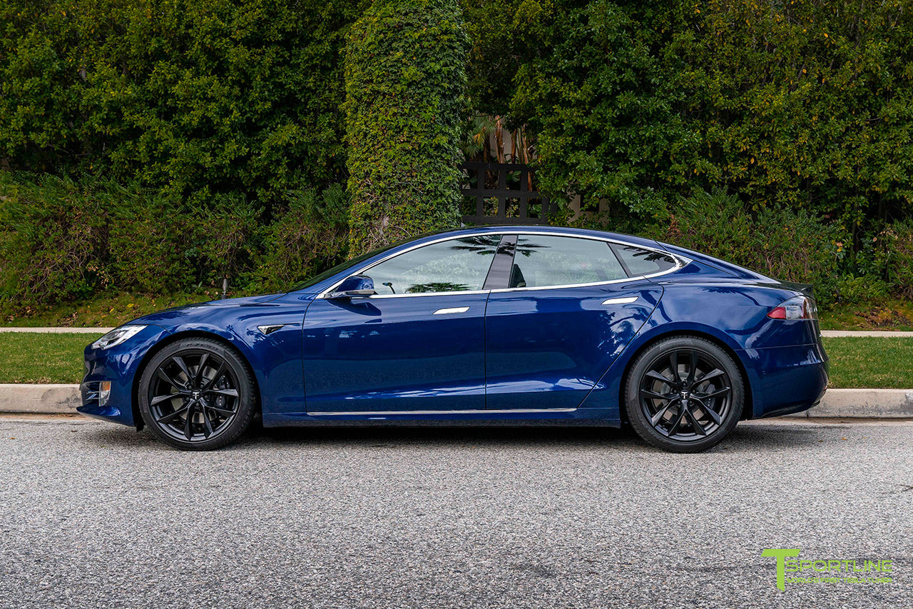 Deep Blue Metallic Tesla Model S with 20" TSS Flow Forged Wheels in Matte Black by T Sportline