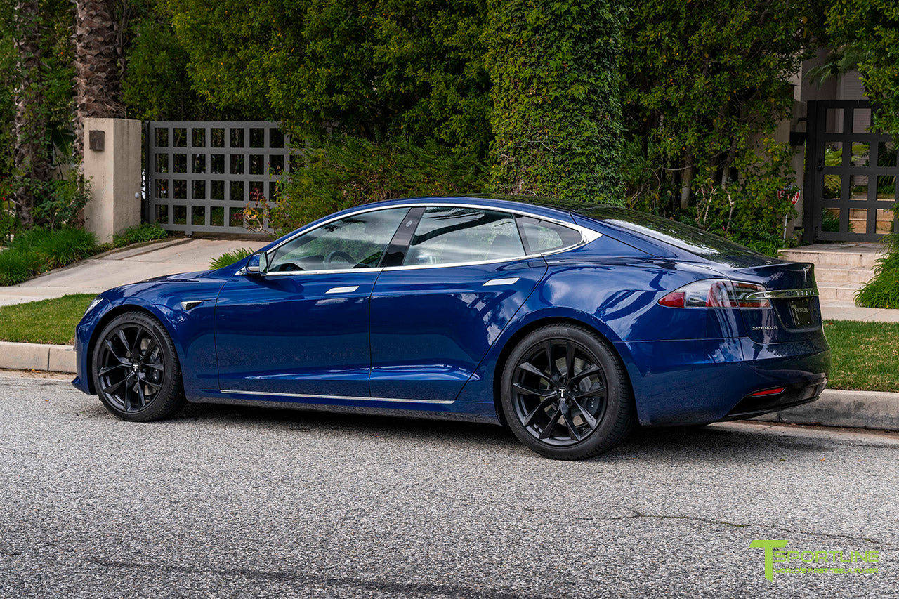 Deep Blue Metallic Tesla Model S with 20" TSS Flow Forged Wheels in Matte Black by T Sportline