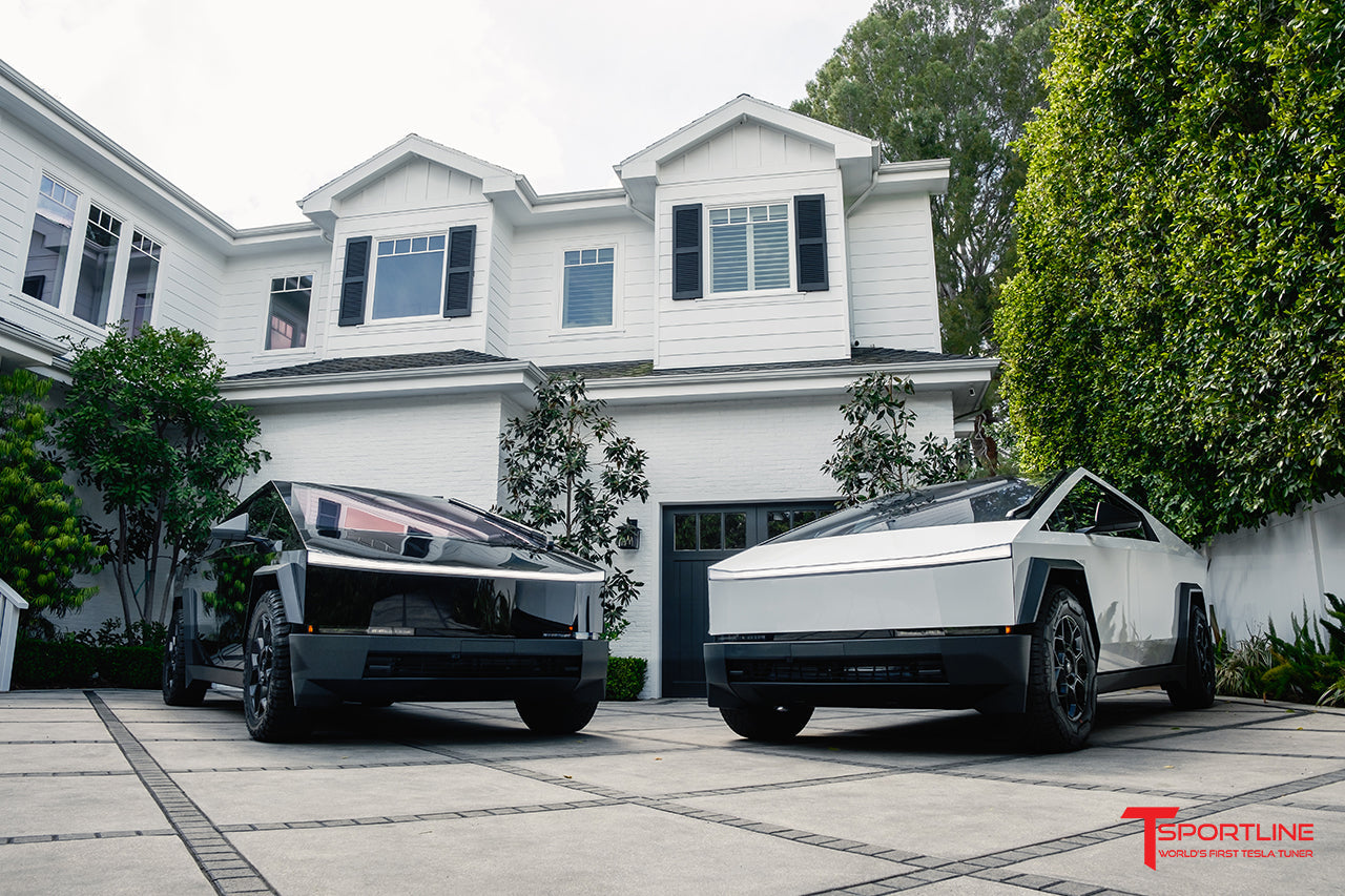 Inozetek Super Gloss Black Out & Super Gloss White Out Cybertrucks