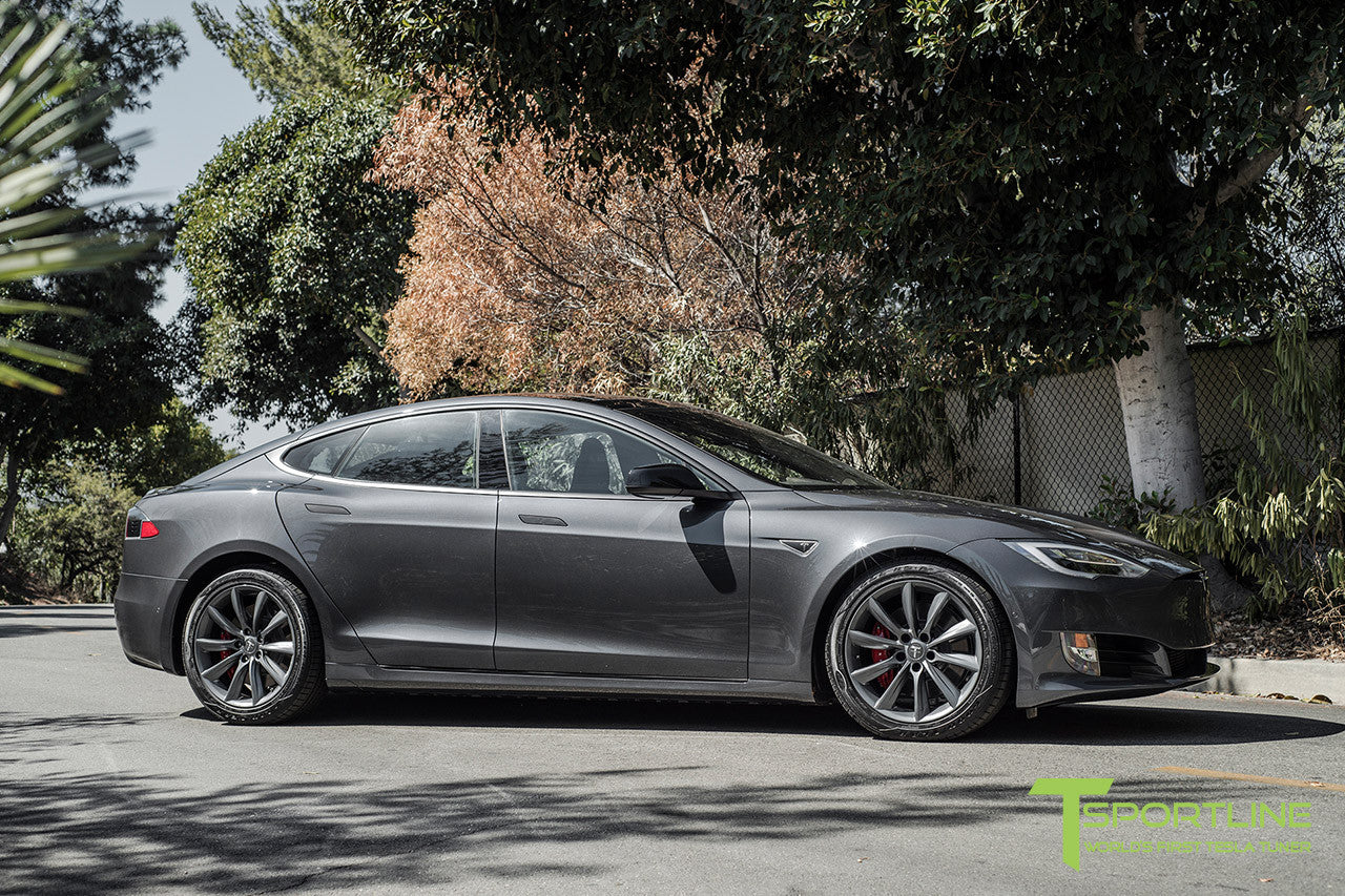 Midnight Silver Metallic Model S 2.0 with 19" TST Tesla Wheel in Metallic Grey