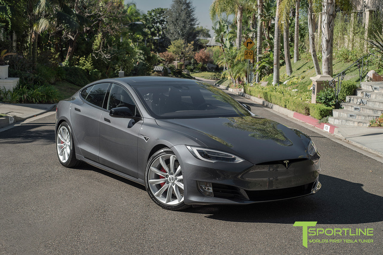 Midnight Silver Metallic Model S 2.0 with 20" TST Tesla Wheel in Brilliant Silver