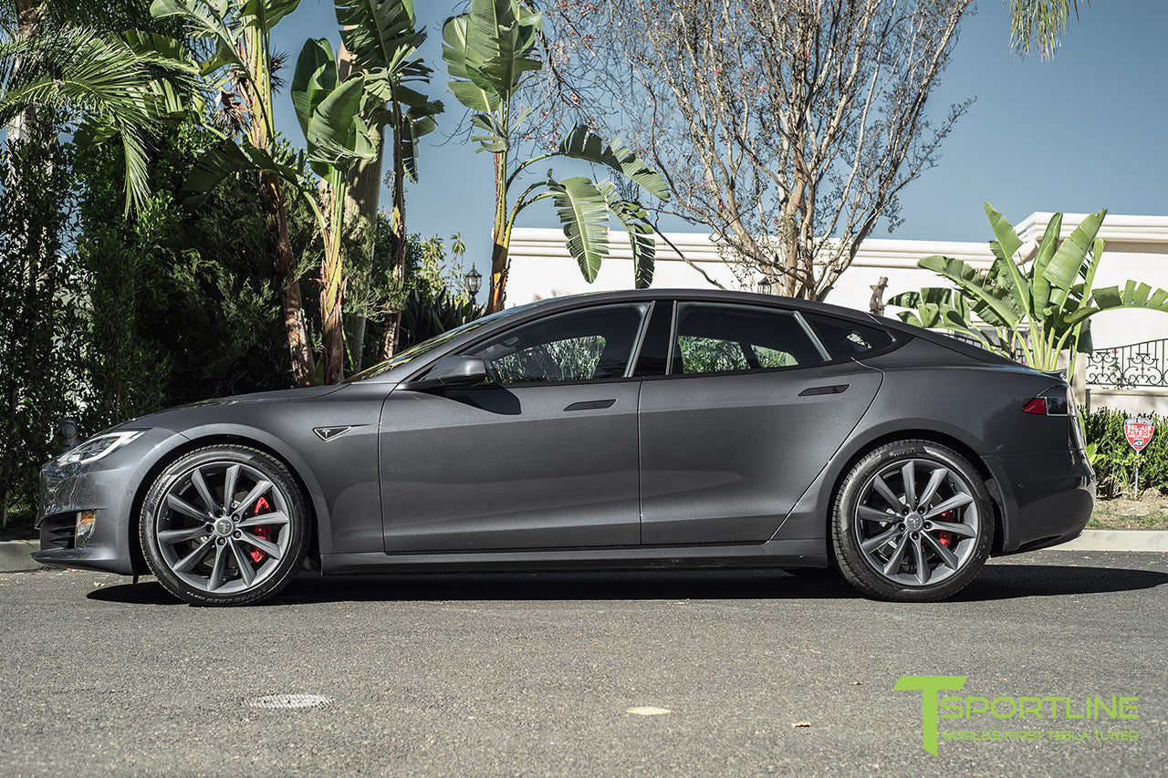 Midnight Silver Metallic Model S 2.0 with 20" TST Tesla Wheel in Metallic Grey