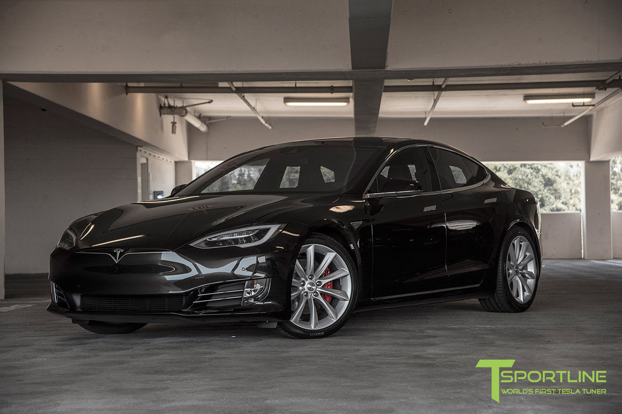Obsidian Black Model S 2.0 with 20" TST Tesla Wheel in Brilliant Silver