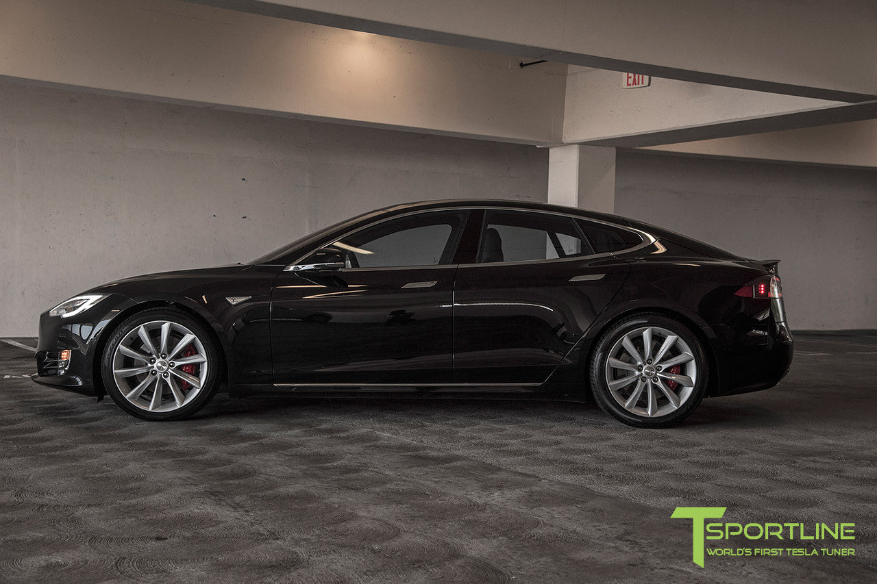 Obsidian Black Model S 2.0 with 20" TST Tesla Wheel in Brilliant Silver