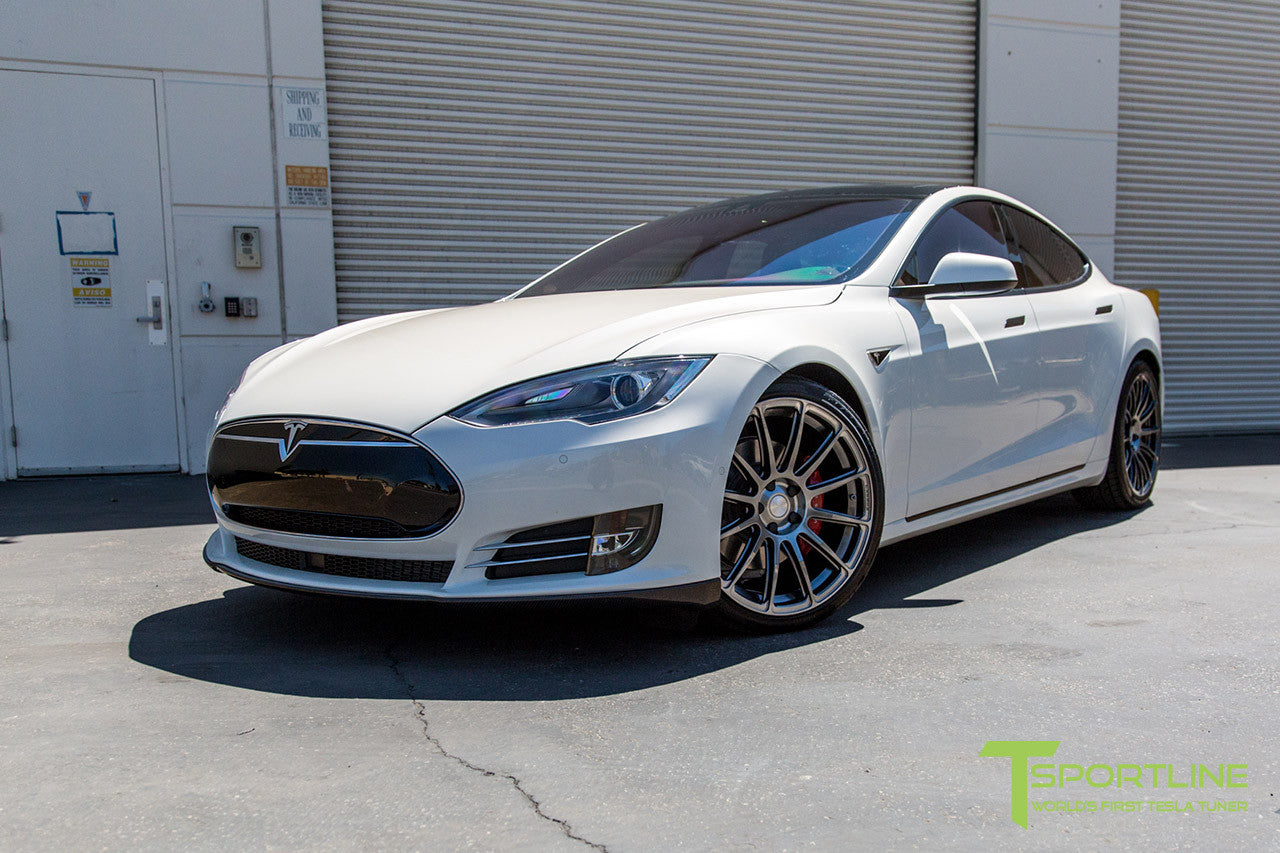 Pearl White Tesla Model S 1.0 with Hyper Black 21 inch TS112 Forged Wheels