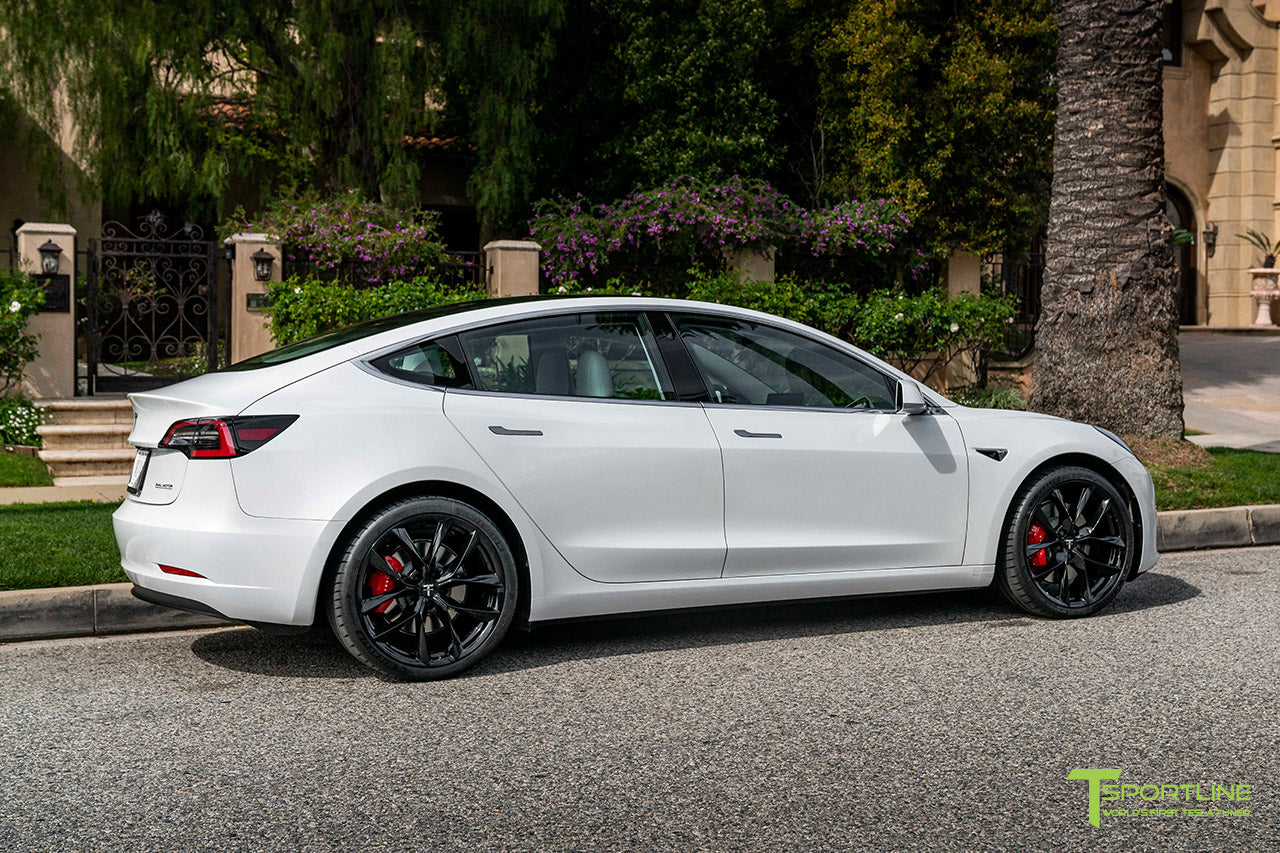 Pearl White Tesla Model 3 with 20" TSS Flow Forged Wheels in Gloss Black by T Sportline