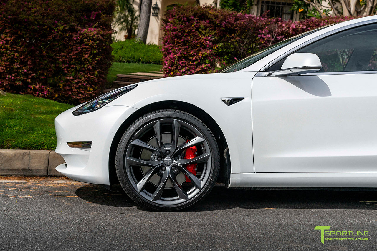 Pearl White Tesla Model 3 with 20" TSS Flow Forged Wheels in Space Gray by T Sportline