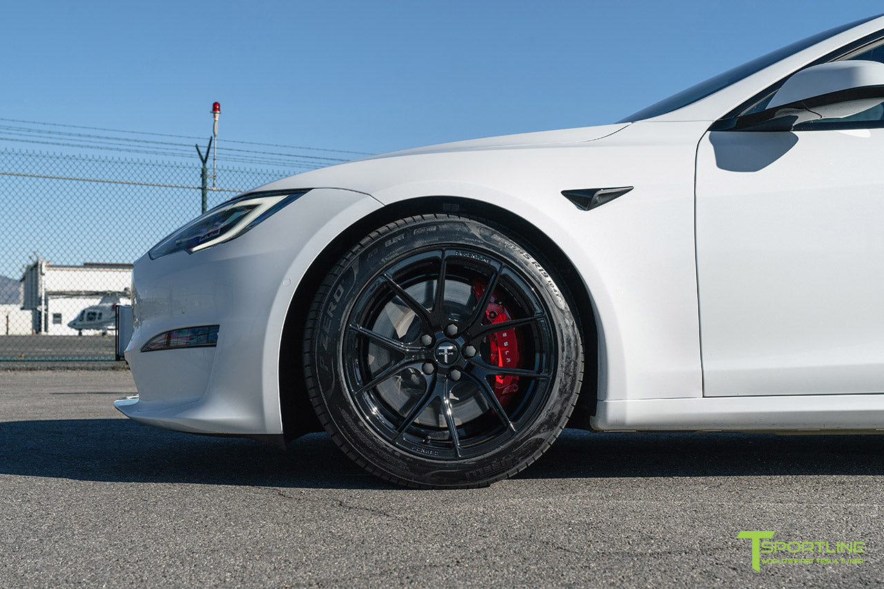White Tesla Model S Long Range & Plaid 2021 with 19 inch TS115 Forged Wheels in Gloss Black By T Sportline