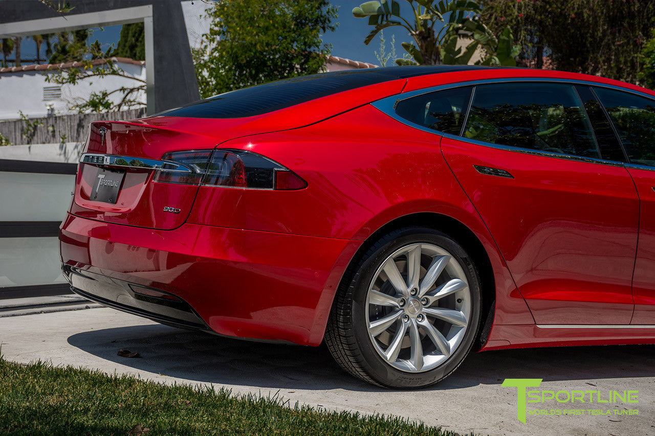 Red Multi-Coat Model S 2.0 with 19" TST Tesla Wheel in Brilliant Silver