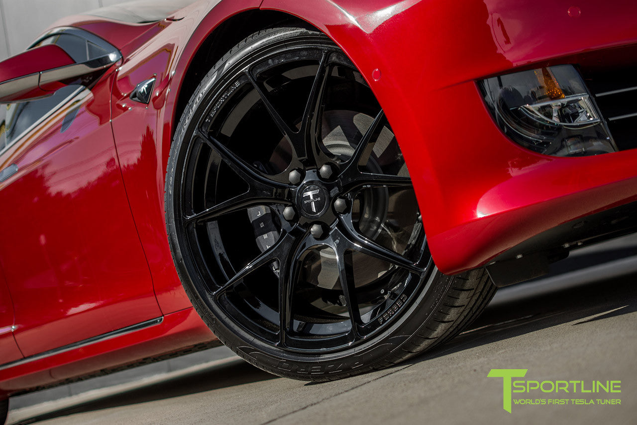 Red Multi-Coat Tesla Model S 2.0 with 21" TS115 Forged Wheel in Gloss Black