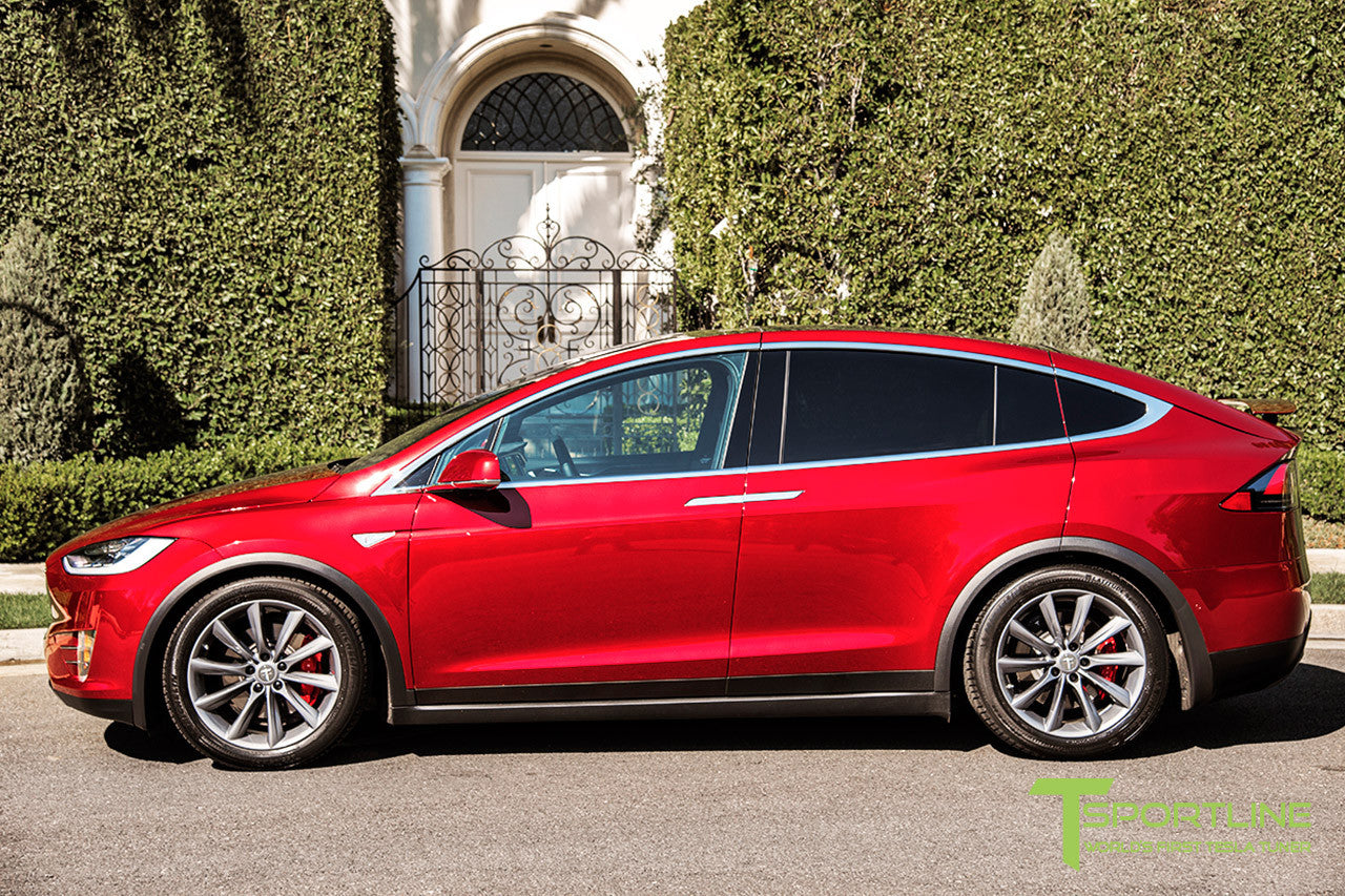 Signature Red Model X with 20" TST Tesla Wheel in Metallic Grey