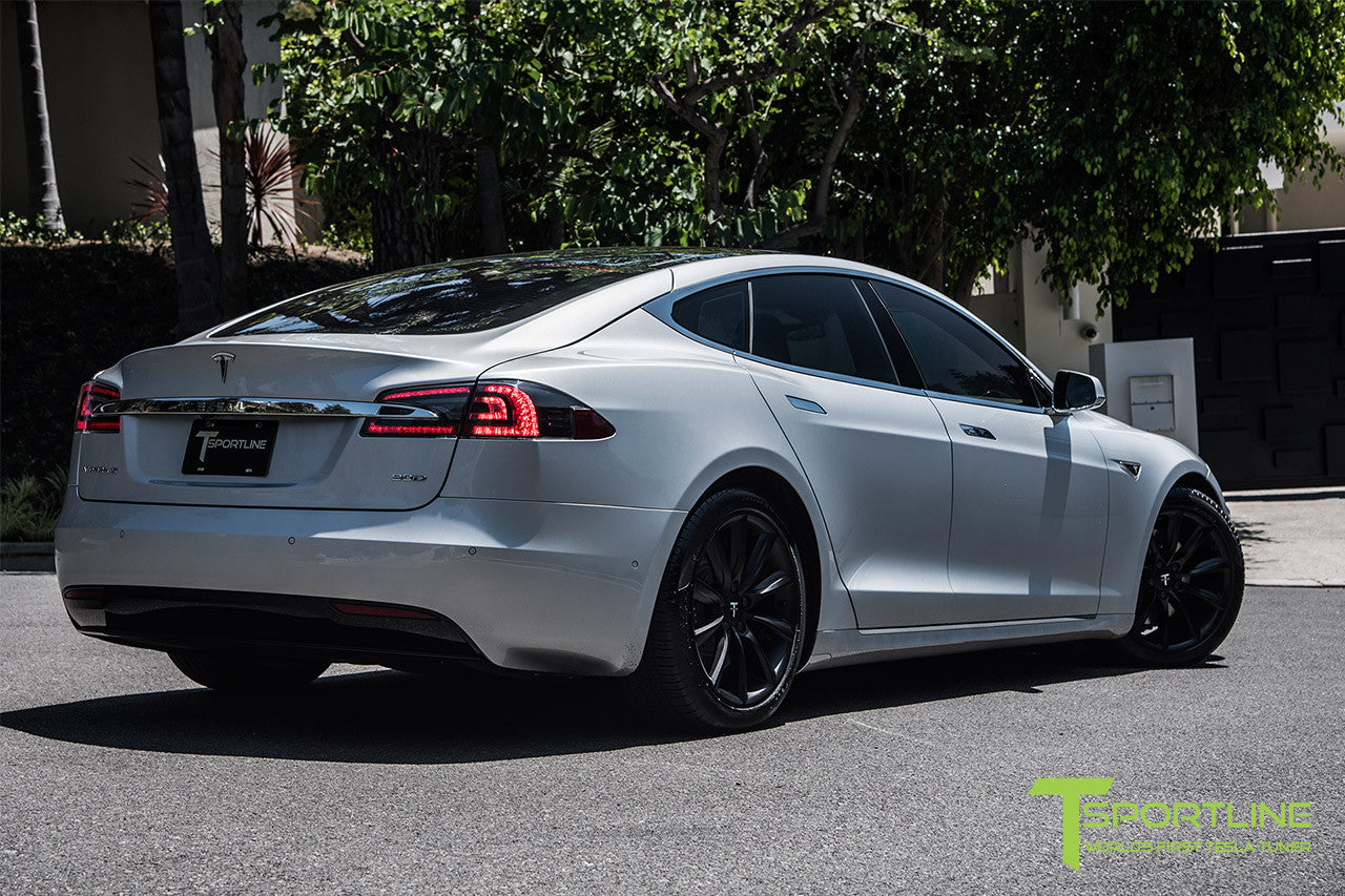 Silver Tesla Model S 2.0 with 19 Inch TST Wheels in Matte Black