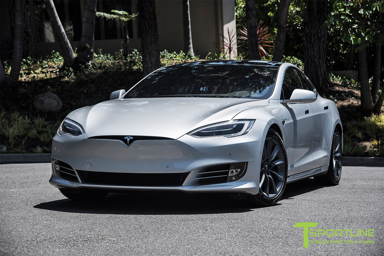 Silver Tesla Model S 2.0 with 19 Inch TST Wheels in Metallic Grey
