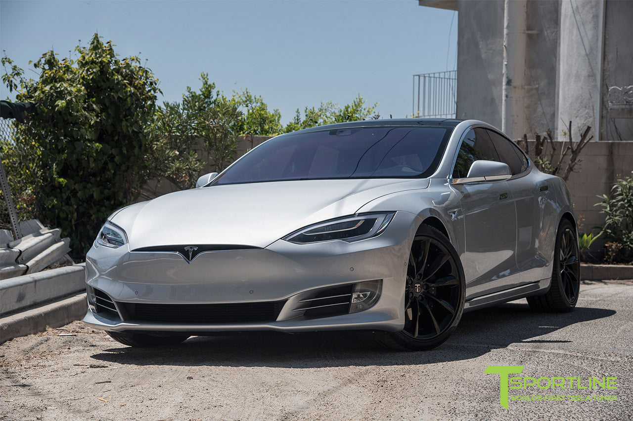 Silver Tesla Model S 2.0 with 20 Inch TST Wheels in Gloss Black