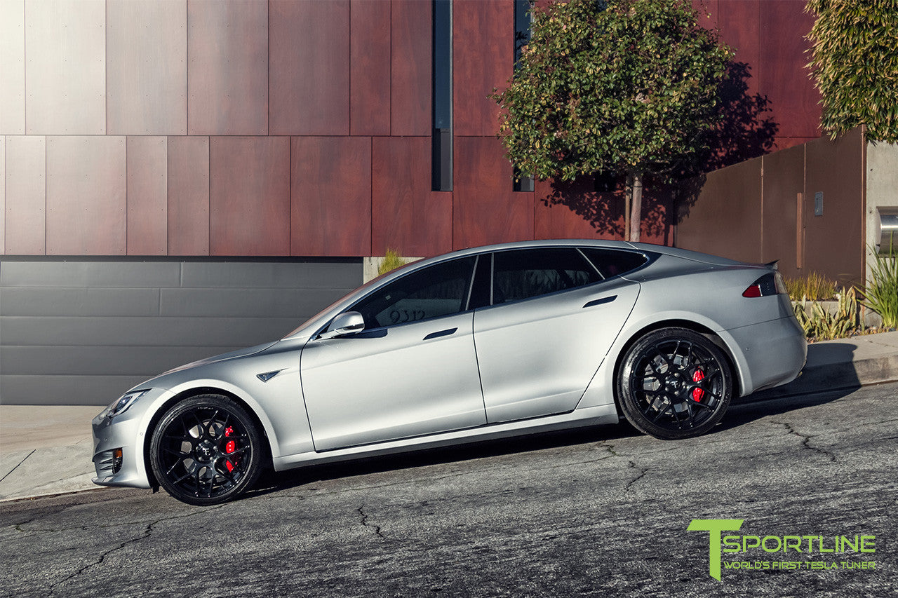 Silver Tesla Model S 2.0 with Gloss Black 21 inch TS117 Forged Wheels