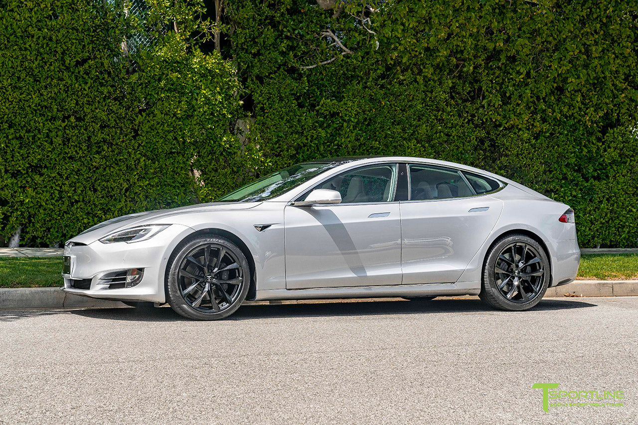 Silver Tesla Model S with 20" TSS Flow Forged Wheels in Gloss Black by T Sportline