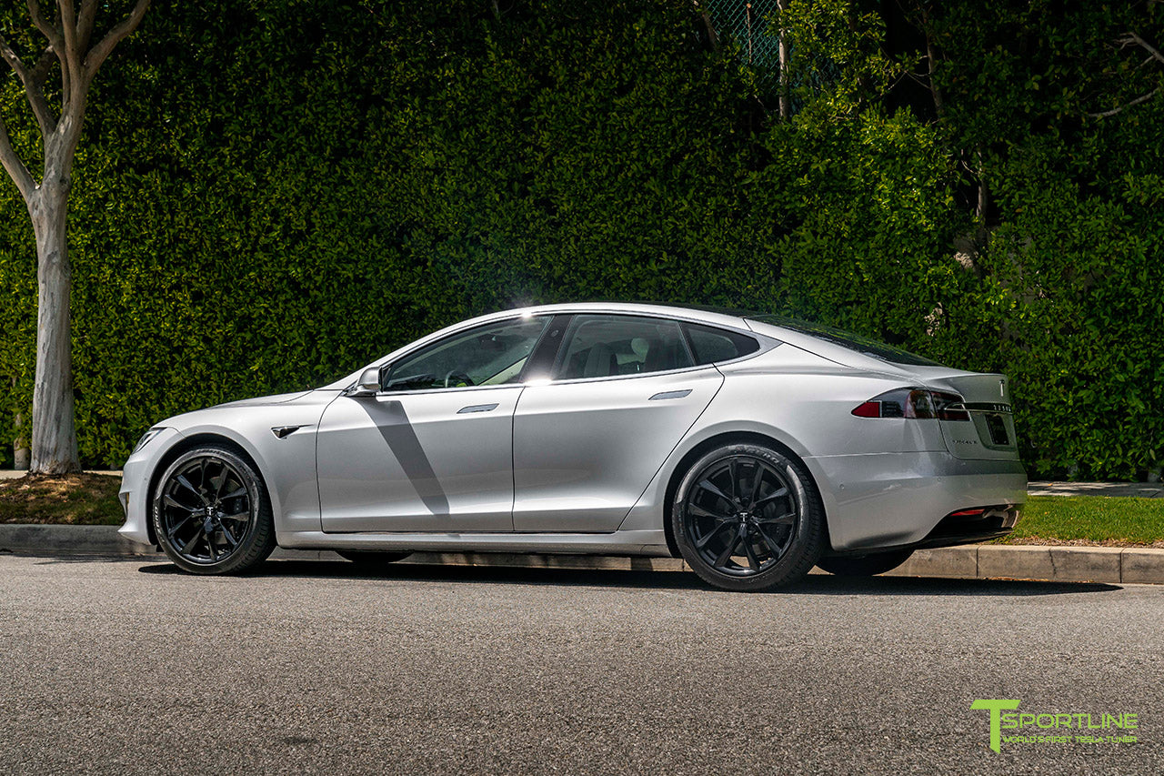 Silver Tesla Model S with 20" TSS Flow Forged Wheels in Gloss Black by T Sportline