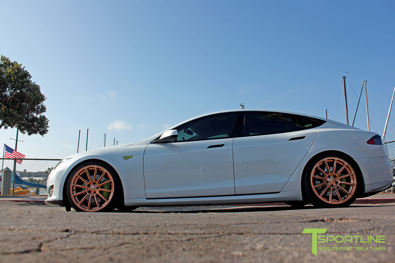 White Tesla Model S 1.0 with Uberose 21 inch TS112 Forged Wheels