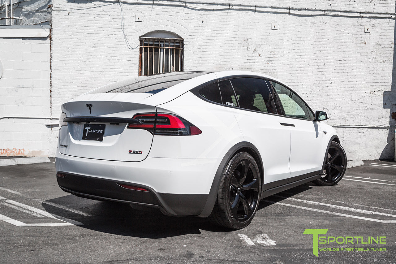 Pearl White Tesla Model X with Gloss Black 22 inch MX5 Forged Wheels