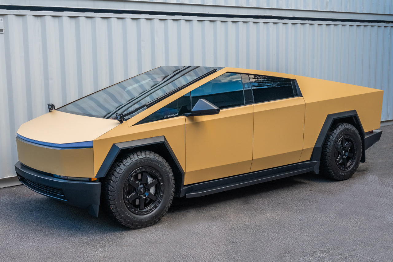 SPECIAL DEAL - Tesla Cybertruck AeroMaxx Running Boards & Side Steps - COSMETIC BLEM