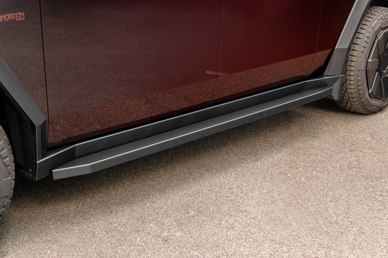 SPECIAL DEAL - Tesla Cybertruck AeroMaxx Running Boards & Side Steps - COSMETIC BLEM
