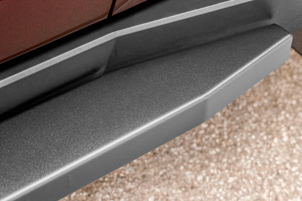 SPECIAL DEAL - Tesla Cybertruck AeroMaxx Running Boards & Side Steps - COSMETIC BLEM