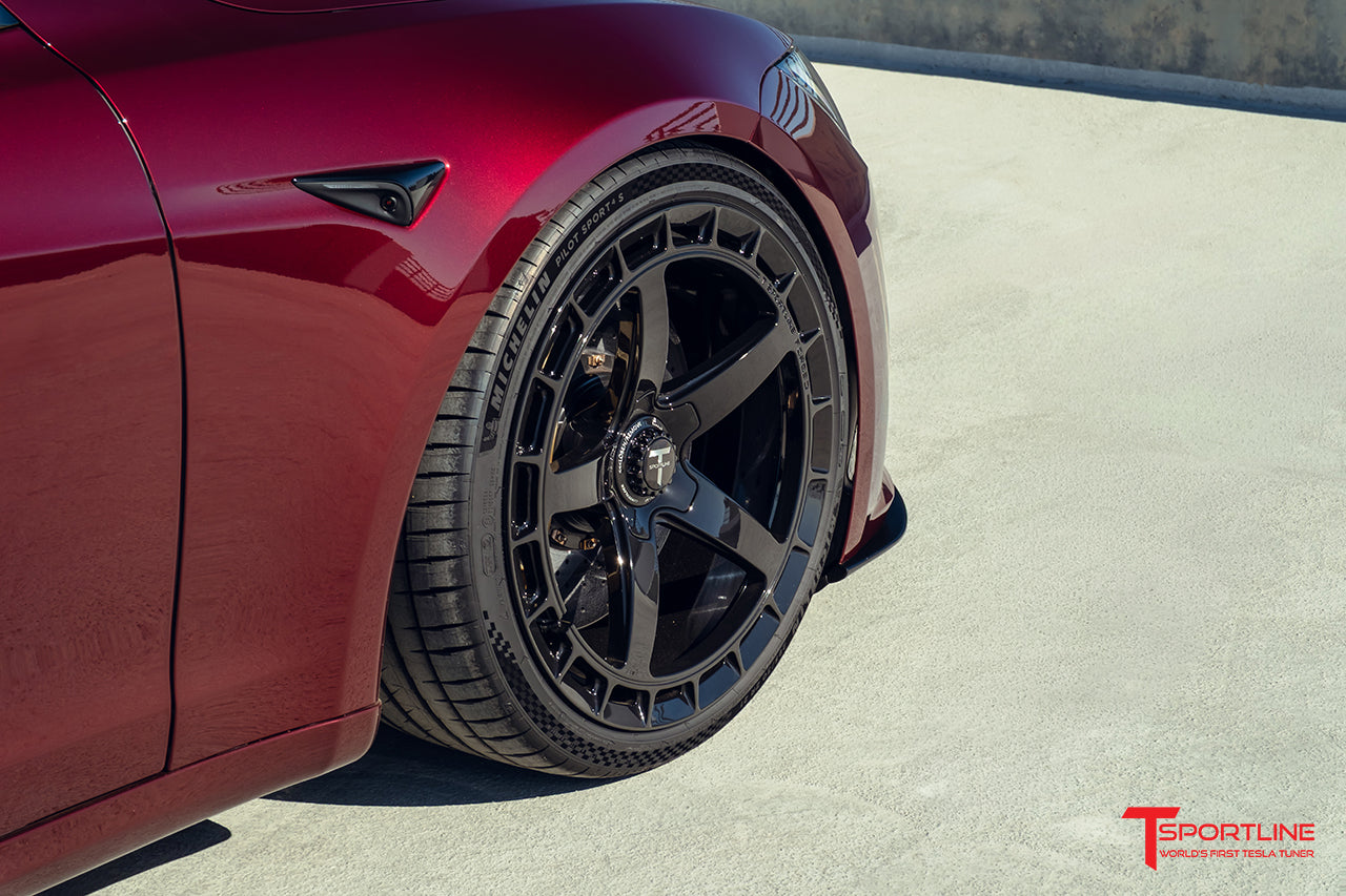 garnet-red-tesla-model-s-plaid-21-inch-aftermarket-wheels-tsw150a-cl-gloss-black-wm-8.jpg