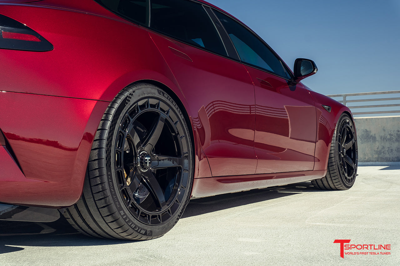 garnet-red-tesla-model-s-plaid-21-inch-aftermarket-wheels-tsw150a-cl-gloss-black-wm-9.jpg