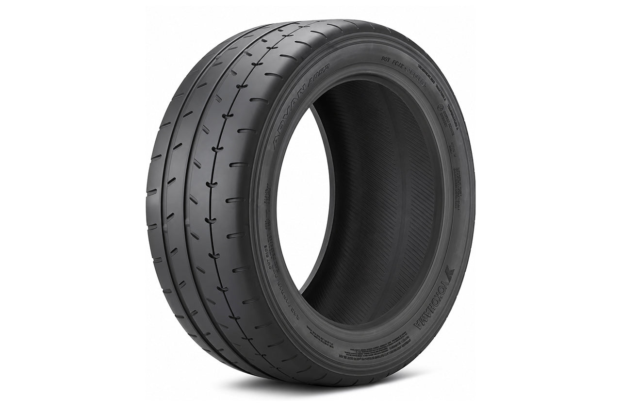 Yokohama Advan A052 235/45R18