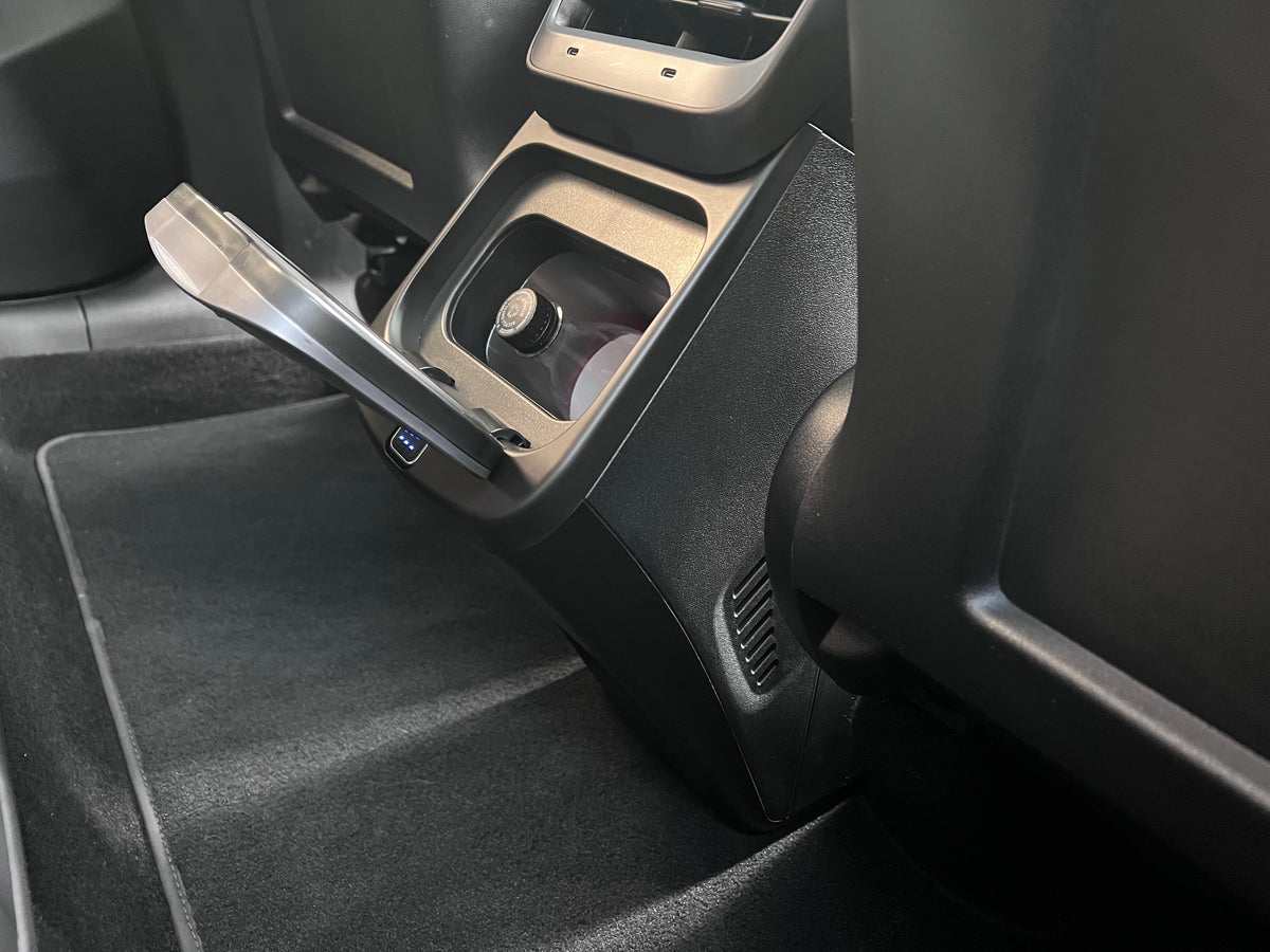 Tesla Model Y Middle Console Integrated &amp; Powered Drink Cooler