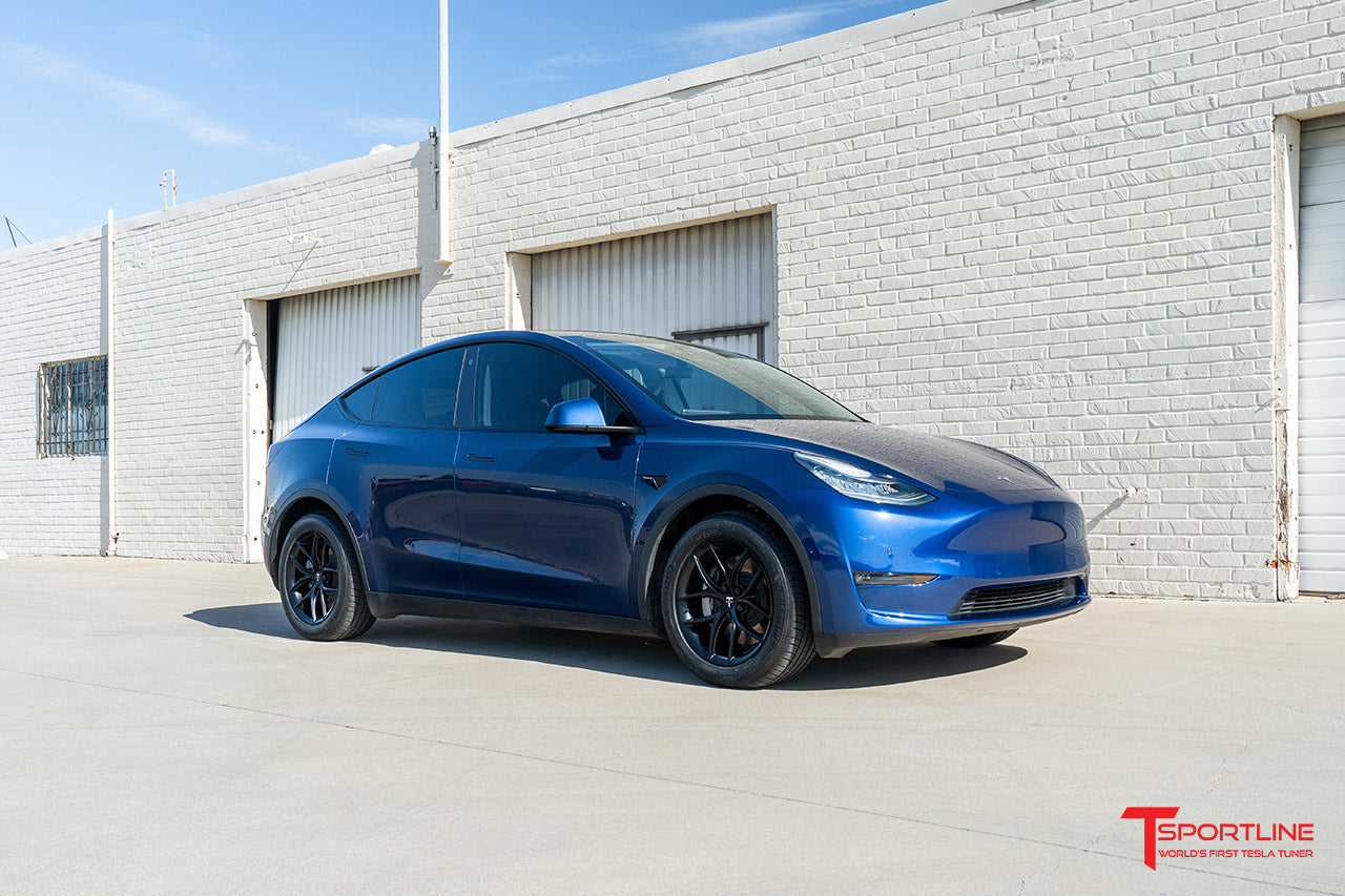 TS5 18" Tesla Model Y Wheel and Tire Package (Set of 4)