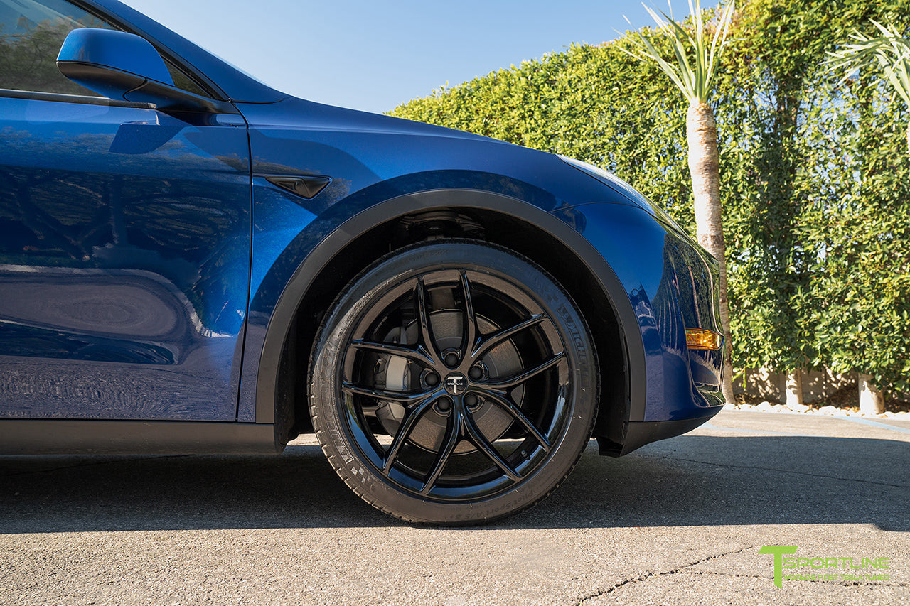 TS5 20" Tesla Model Y Wheel and Tire Package (Set of 4)