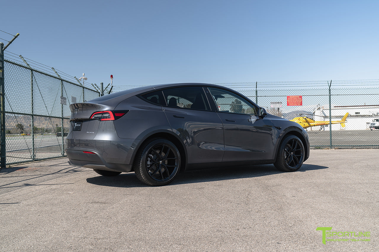 TS5 20" Tesla Model Y Wheel and Tire Package (Set of 4)