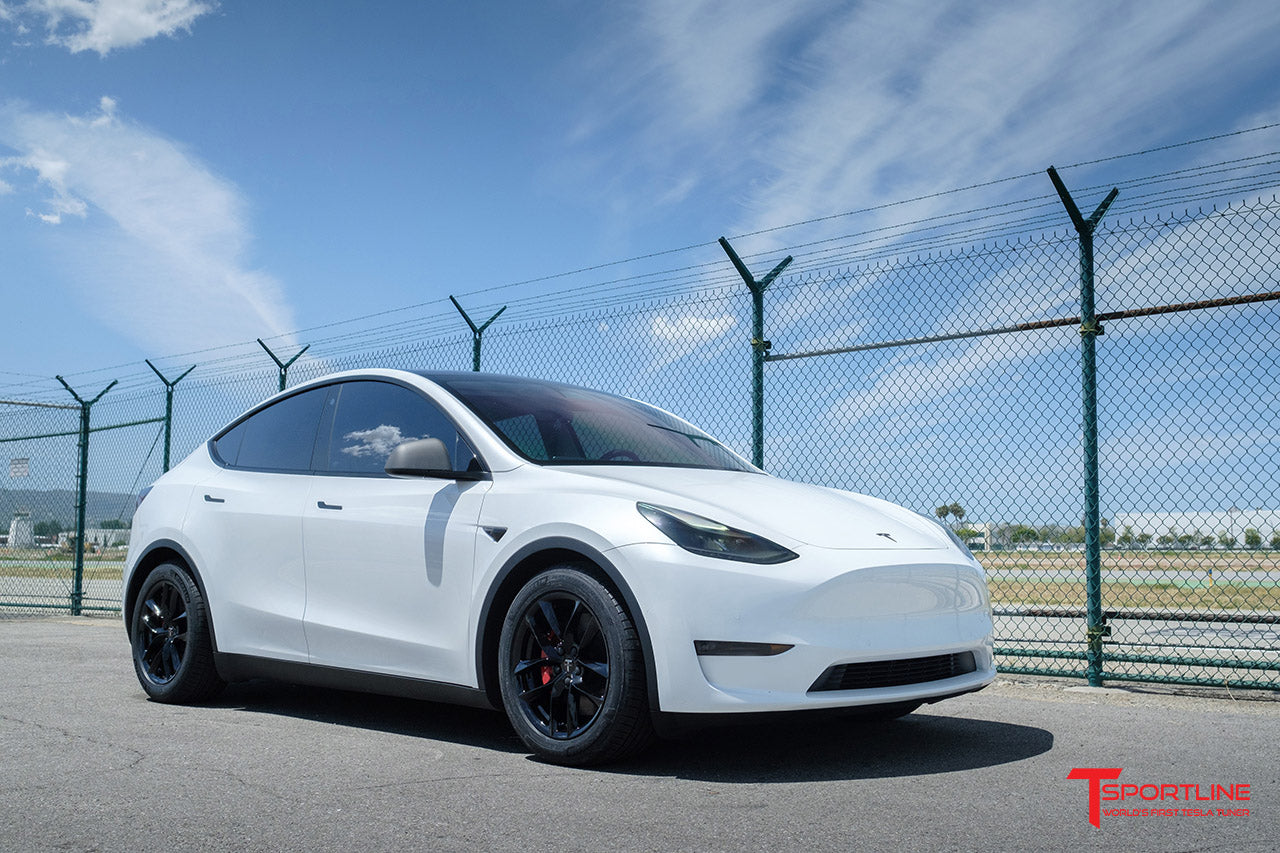 TSS 18" Tesla Model Y Wheel and Tire Package (Set of 4)