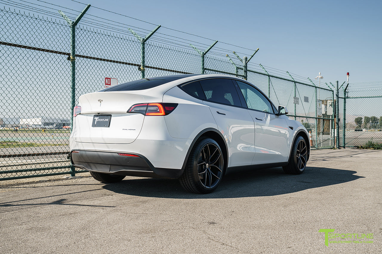 TS5 20" Tesla Model Y Wheel and Tire Package (Set of 4)