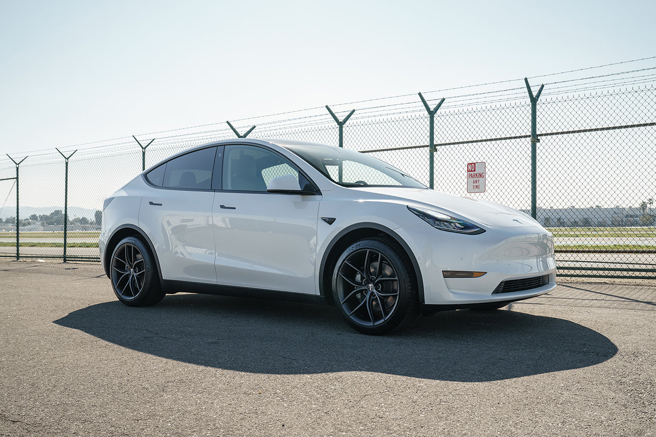 TS5 20" Tesla Model Y Wheel and Tire Package (Set of 4)