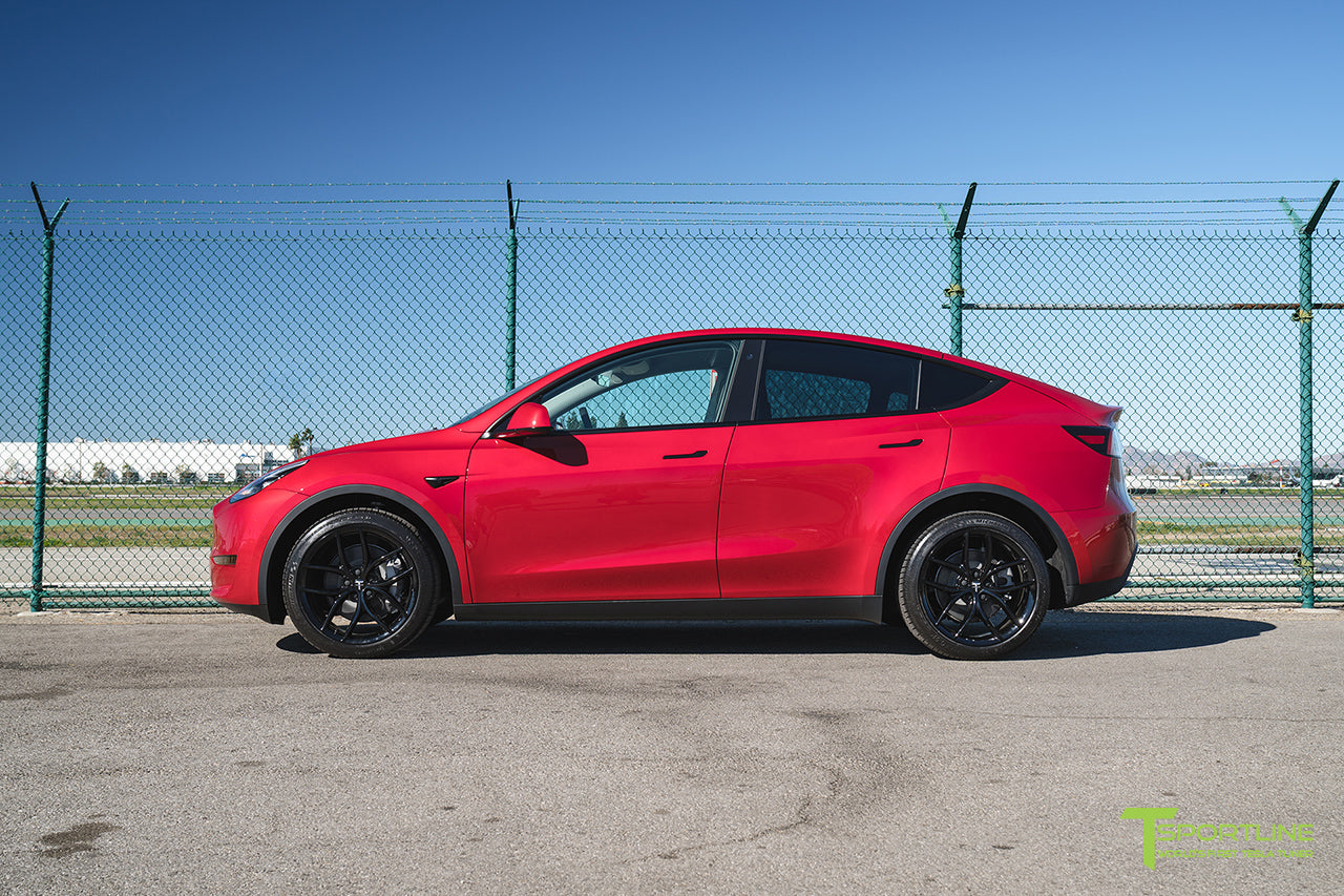 Super Saver Tesla Model Y TS5 20" Wheel and Tire Package (Set of 4)