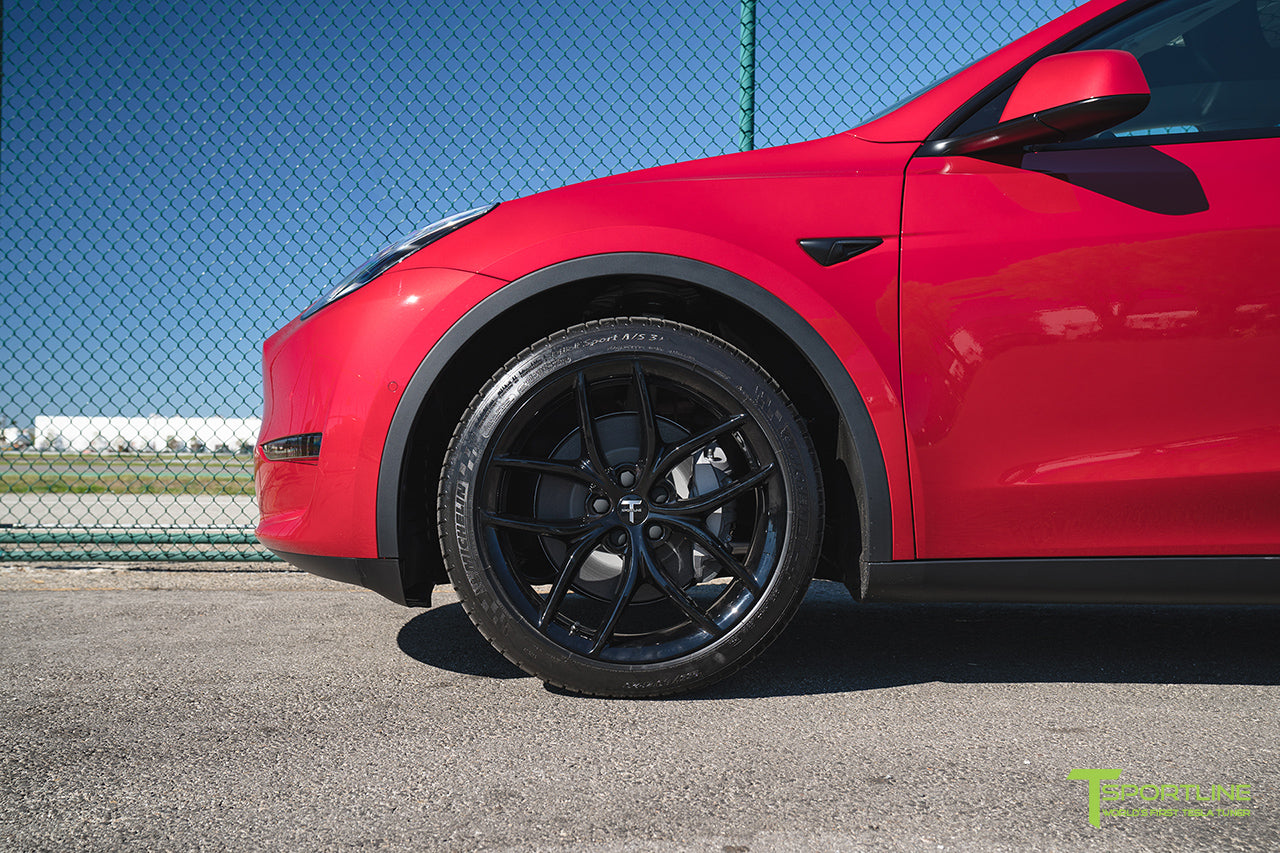 Super Saver Tesla Model Y TS5 20" Wheel and Tire Package (Set of 4)
