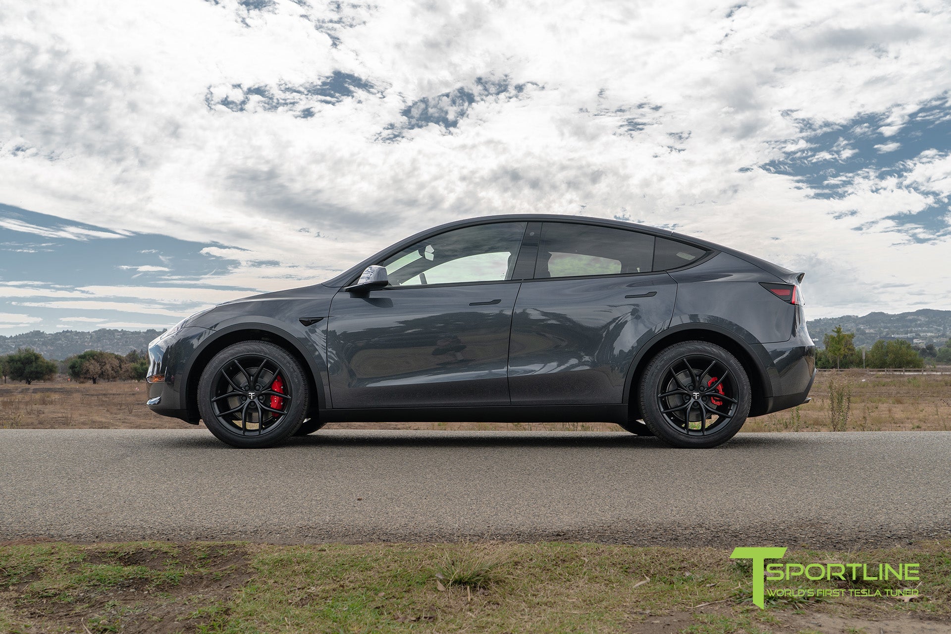 TS5 19" Tesla Model Y Wheel and Tire Package (Set of 4)