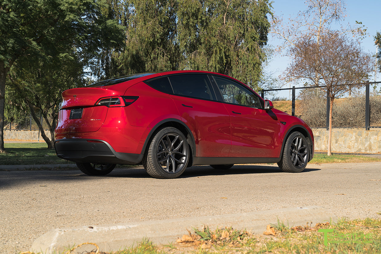 TS5 20" Tesla Model Y Wheel and Tire Package (Set of 4)