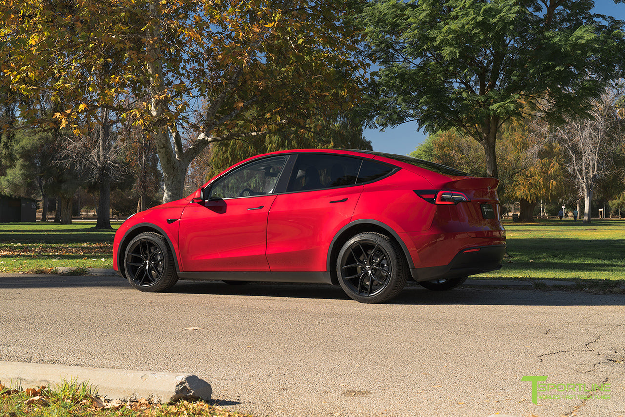 TS5 20" Tesla Model Y Wheel and Tire Package (Set of 4)