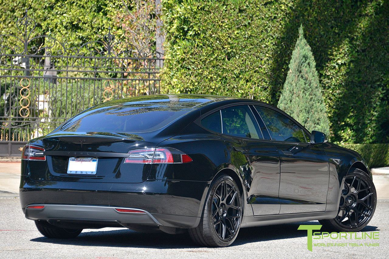 Black Tesla Model S 1.0 with Matte Black 21 inch TS117 Forged Wheels 