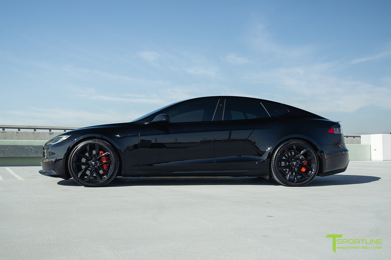 Black Tesla Model S Long Range & Plaid 2021 with 21 inch TSSF Forged Wheels in Gloss Black By T Sportline