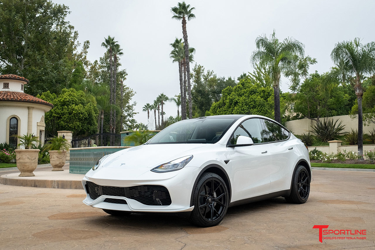 Tesla Model Yフロントバンパー ホワイト Pearl White Tesla Model Y with TMaxx Aero Bumper Kit and 21