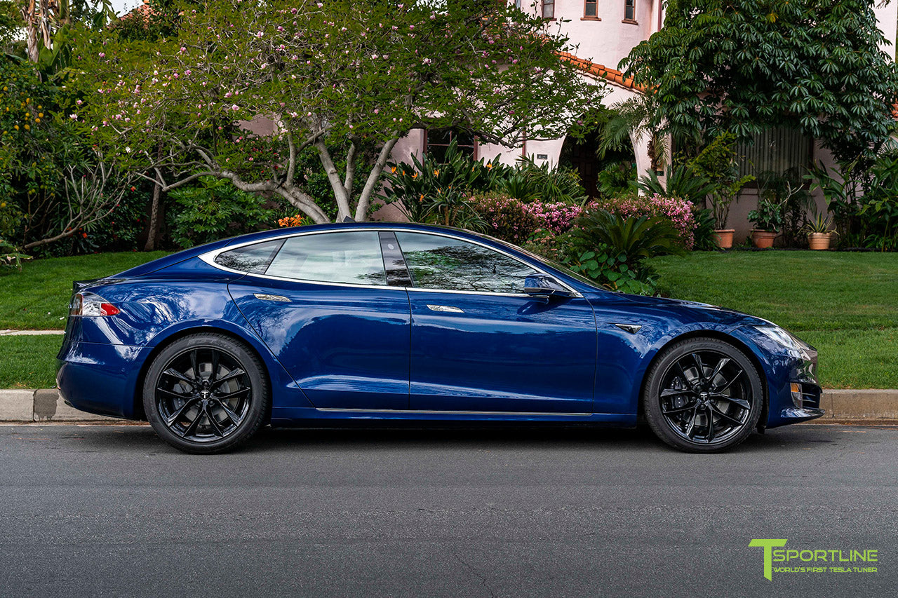 Deep Blue Metallic Tesla Model S with 20" TSS Flow Forged Wheels in Gloss Black by T Sportline 